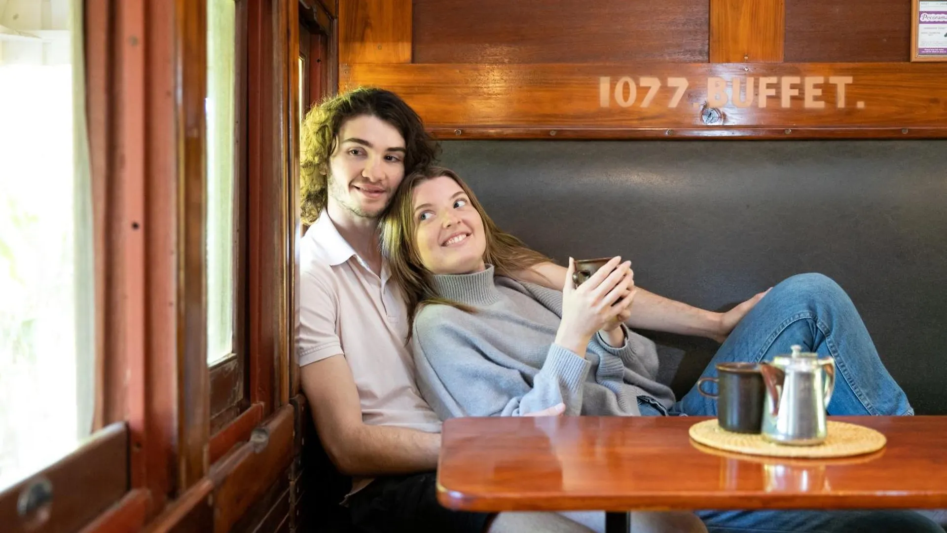 Guest house Mt Nebo Railway Carriage And Chalet Highvale Australia