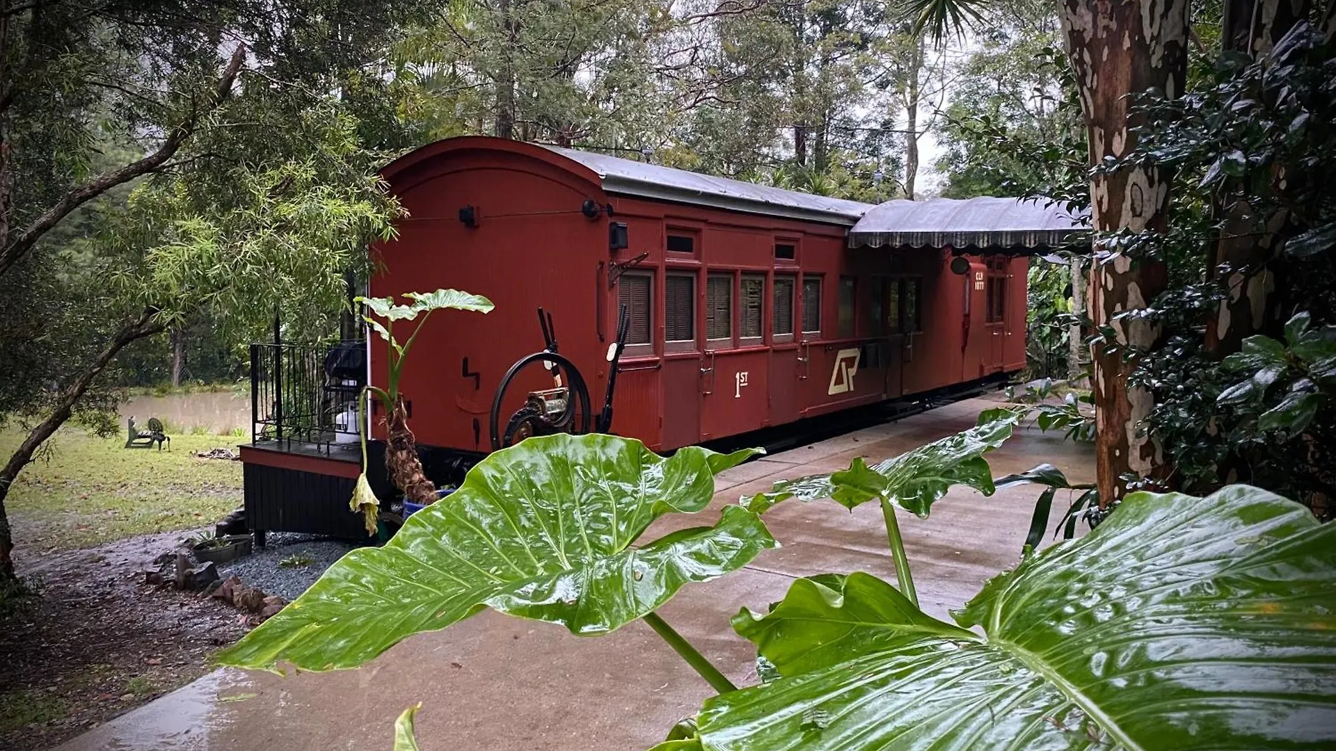 Guest house Mt Nebo Railway Carriage And Chalet Highvale